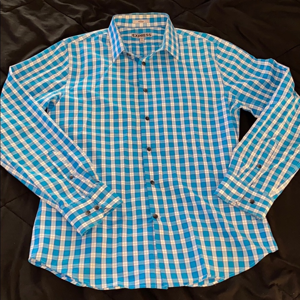 Express long sleeve button down